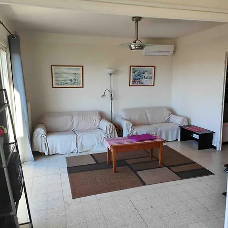 T3 Sanary Climatise Apartman *
